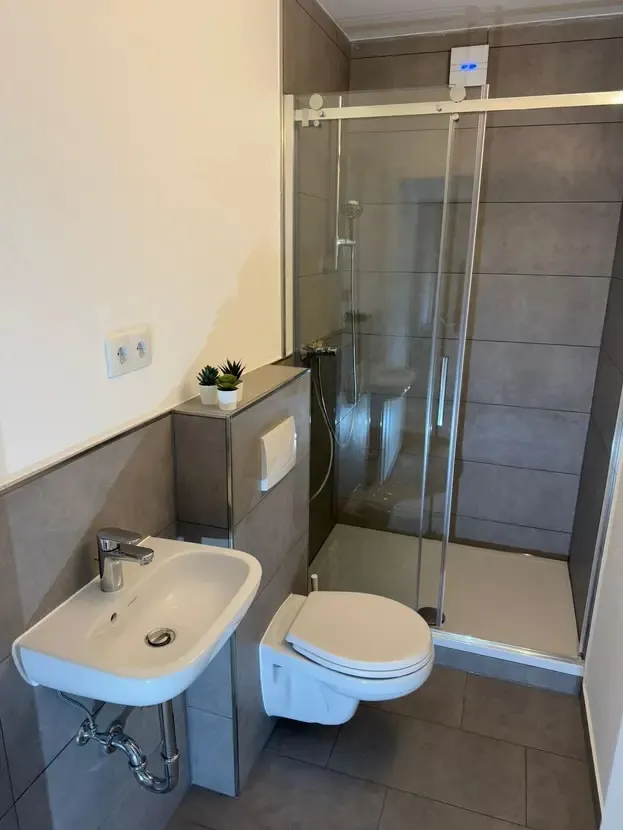 Badezimmer 2